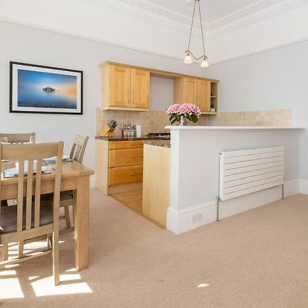 Apartmán Spectacular Sea Views! Stylish Apt With Balcony Hove Exteriér fotografie