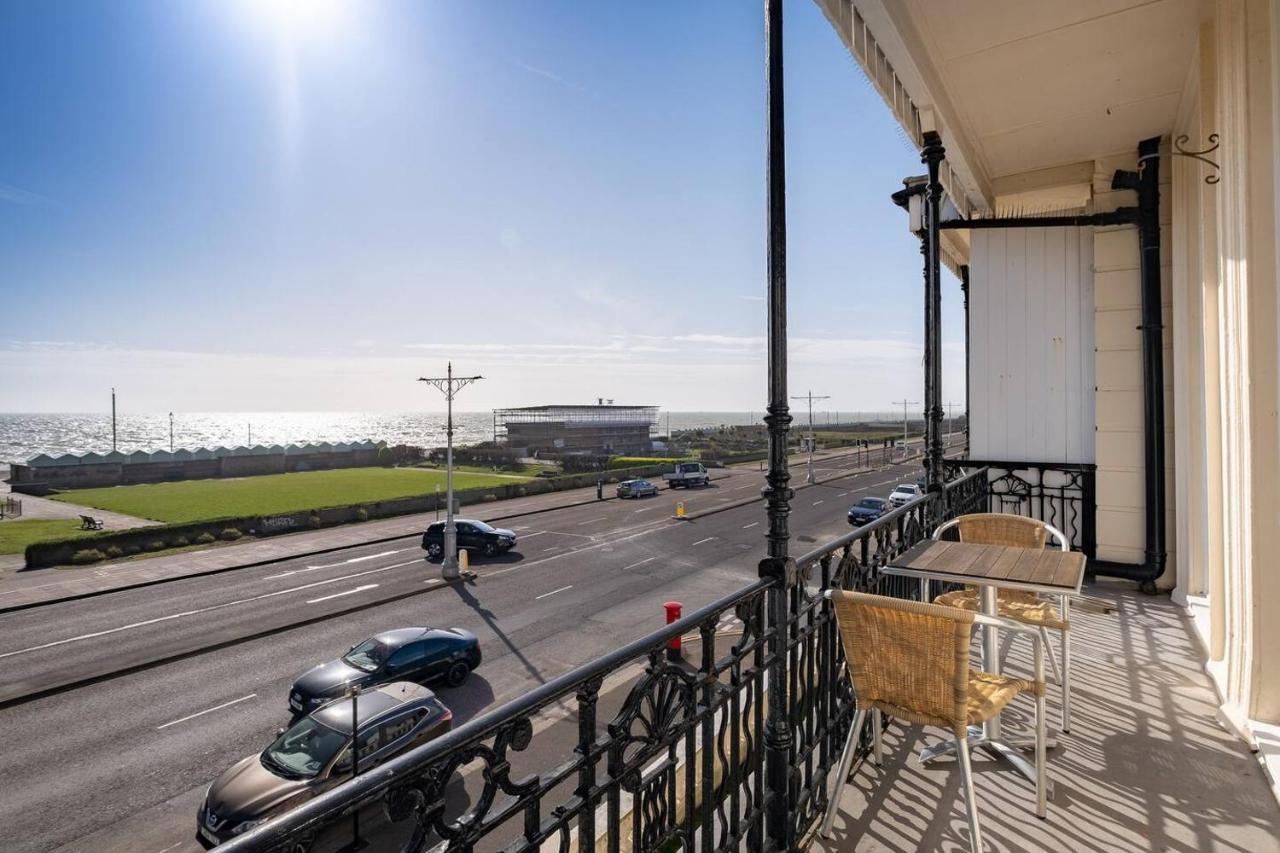 Apartmán Spectacular Sea Views! Stylish Apt With Balcony Hove Exteriér fotografie