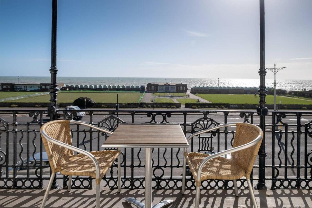 Apartmán Spectacular Sea Views! Stylish Apt With Balcony Hove Exteriér fotografie